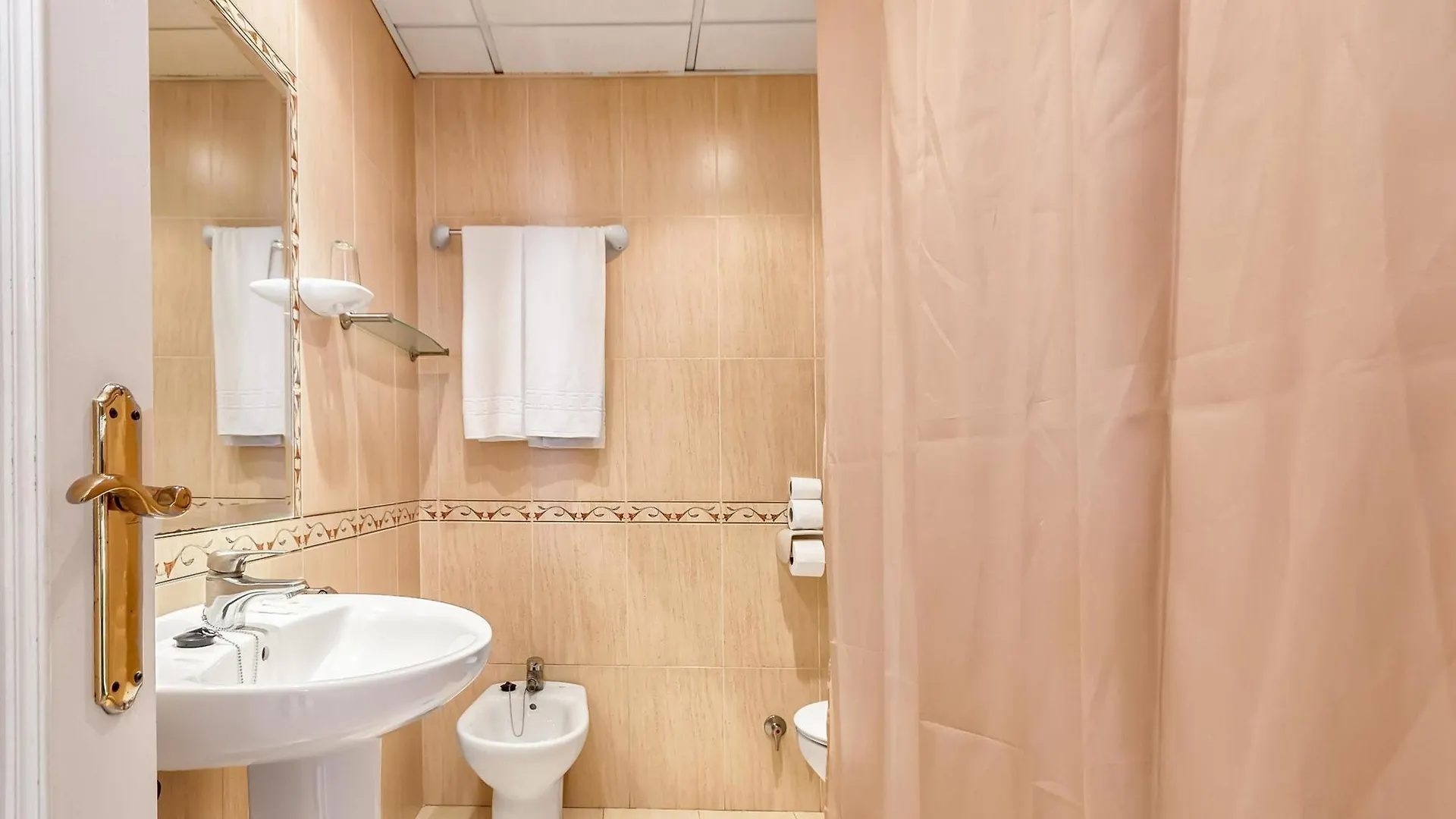 Apartamentos Stella Maris Fuengirola 3*,