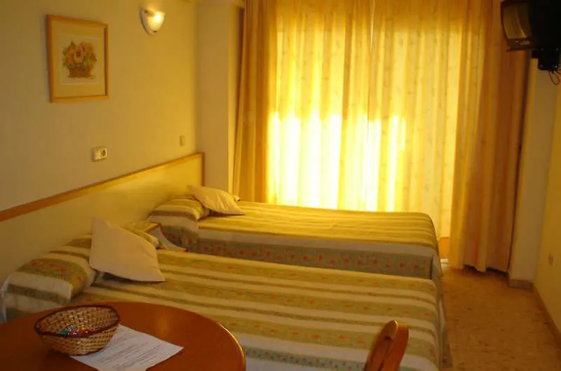 Apartamentos Stella Maris Fuengirola 3*,