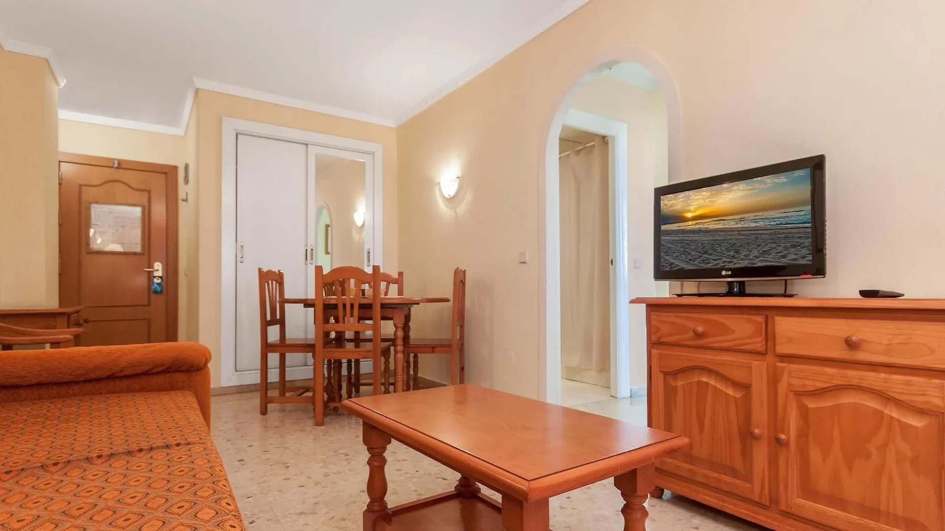 Apartamentos Stella Maris Fuengirola Hotel